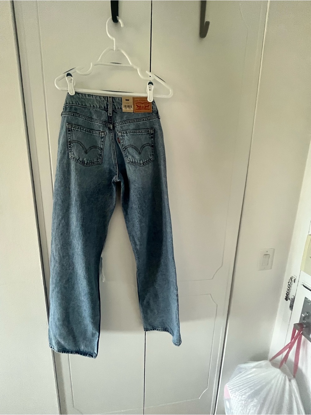 NWT
Levi’s Low Super Pro Women's Jeans size 25x32 - Picture 10 of 13